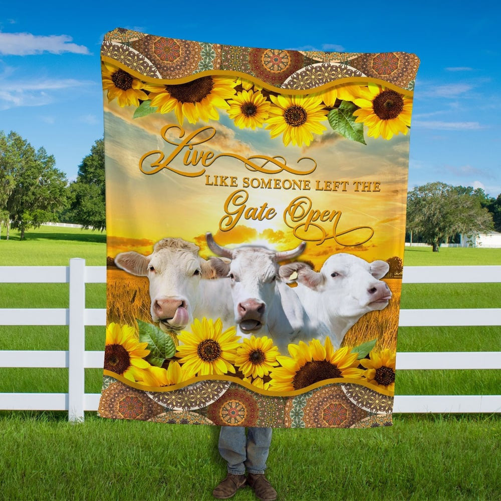 Charolais Live Like Someone Left The Gate Open Blanket, Farm Blanket, Farm Animal Blanket