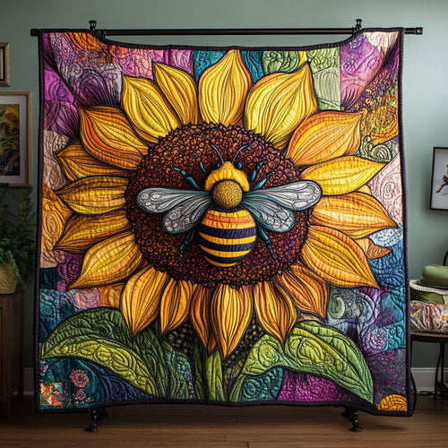 Lovely Bee WU2610037CL Quilt