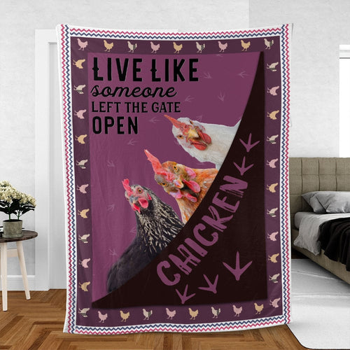 Chicken Foot Pattern Purple Background Blanket, Farm Blanket, Farm Animal Blanket