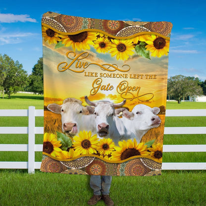 Charolais Live Like Someone Left The Gate Open Blanket, Farm Blanket, Farm Animal Blanket