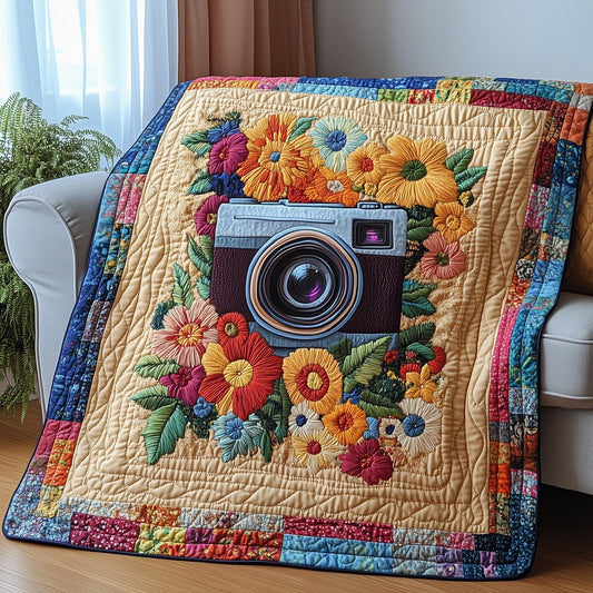 Vintage Camera Quilted Blanket GFTONL2904
